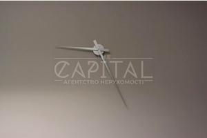 коммерческая по адресу Студентська, 12