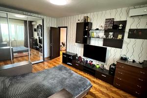 квартира за адресою Ревуцького вул., 18-А