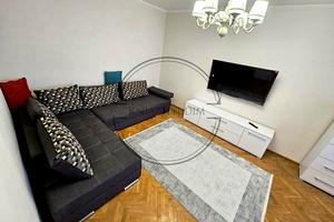 квартира за адресою Анни Ахматової вул., 8
