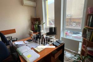 комерційна за адресою Коперника вул., 3