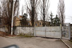 комерційна за адресою Олексія Курінного вул. (Карла Маркса), 40