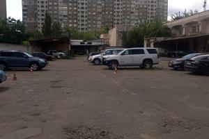 ділянка за адресою Западинська вул., 13