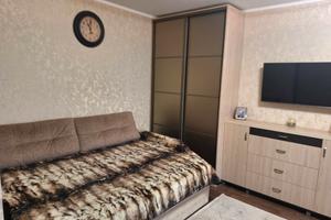квартира за адресою Харківських Дивізій вул., 18