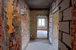 будинок за адресою Центральна, 42