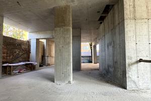комерційна за адресою Косвена вул. (Скісна), 64/66