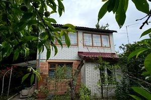 будинок за адресою Ветеран