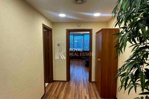 комерційна за адресою Дегтярівська вул., 53
