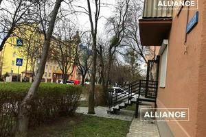 комерційна за адресою Української Перемоги вул. (Академіка Сахарова), 27