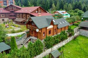 комерційна за адресою Бориславська вул., 21