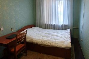 квартира за адресою Героїв полку 