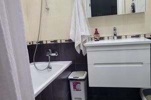 квартира за адресою Зоопаркова вул., 10