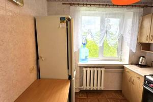 квартира за адресою Северина Потоцького пров. (Сімнадцятого Партз'їзду), 4