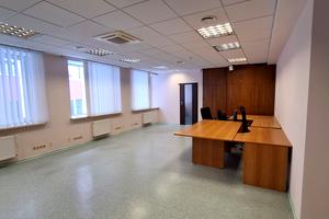 комерційна за адресою Борщагівська вул., 204 Б