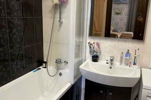 квартира за адресою Тополина вул., 7