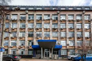 коммерческая по адресу Шевцова Івана, 1