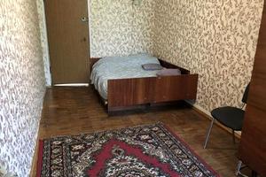 квартира за адресою Замостянська, 1