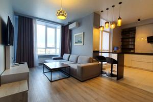 квартира за адресою Джона Маккейна вул. (Івана Кудрі), 7