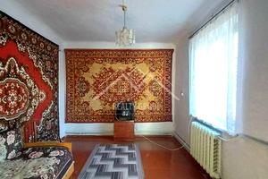 дом по адресу Центральна, 13