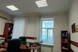 коммерческая по адресу Лютеранская ул., 12
