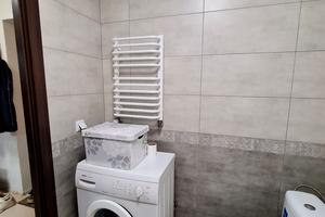 квартира за адресою Довженка вул., 8-Б