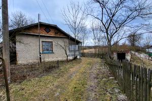 дом по адресу Центральна