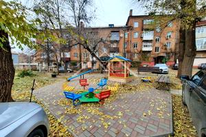 квартира по адресу Владимира Великого пл. (Артема), 9