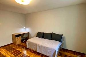 квартира по адресу Драгоманова ул., 5