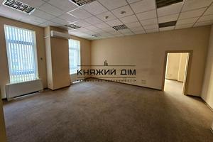 коммерческая по адресу Антоновича ул. (Горького), 33В