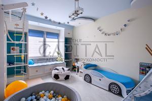 квартира за адресою Софії Русової вул., 3