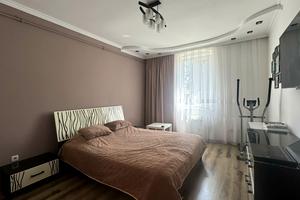 квартира за адресою Шота Руставелі вул., 5