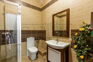 комерційна за адресою Велика Васильківська вул. (Червоноармійська), 33