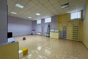 комерційна за адресою Сергія Подолинського вул. (Благоєва), 31-Г