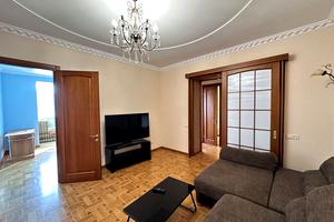 квартира за адресою Сонячна вул., 1б