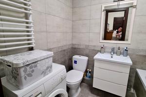 квартира за адресою Довженка вул., 8-Б