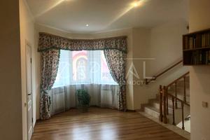будинок за адресою Київ, Богатирська вул., 30А