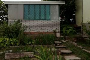 будинок за адресою Квітнева вул.