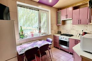 квартира за адресою Валентинівська вул. (Блюхера), 24а