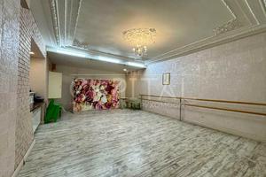 комерційна за адресою Шота Руставелі вул., 30-Б