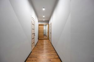 комерційна за адресою Джерельна вул., 32