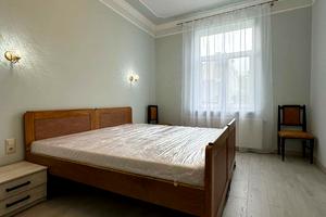 квартира по адресу Героїв УПА, 63