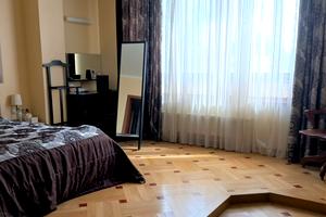 квартира за адресою Івана Франка вул., 137