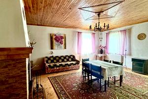 будинок за адресою Лісова