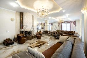 будинок за адресою Центральна вул., 21-А