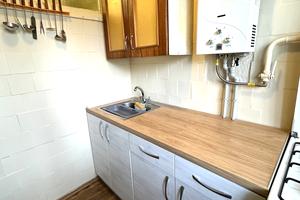 квартира за адресою Металургів вул., 4