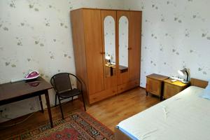 квартира за адресою Євгена Чикаленка вул., 76б