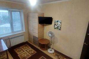 квартира за адресою Михайла Лушпи просп., 11