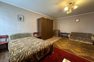 квартира за адресою Героїв України просп. (Героїв Сталінграду), 13е