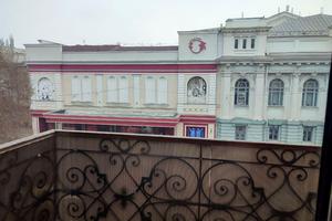 квартира за адресою Пастера вул., 32