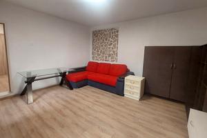 дом по адресу Михаила Комарова ул., 7
