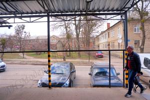 коммерческая по адресу вул.Миколи Кравченка(Фонвізіна), 15